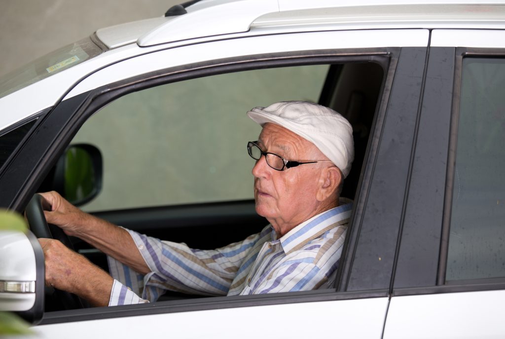 At What Point In Time Should A Senior Citizen Stop Driving?